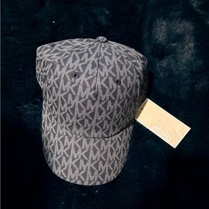 Michael Kors navy MK Patterned Hat 🧢